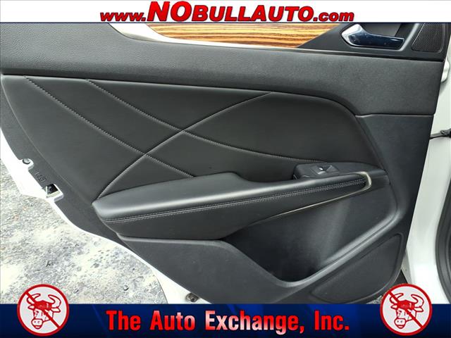 2015 LINCOLN MKC Base:RS25126