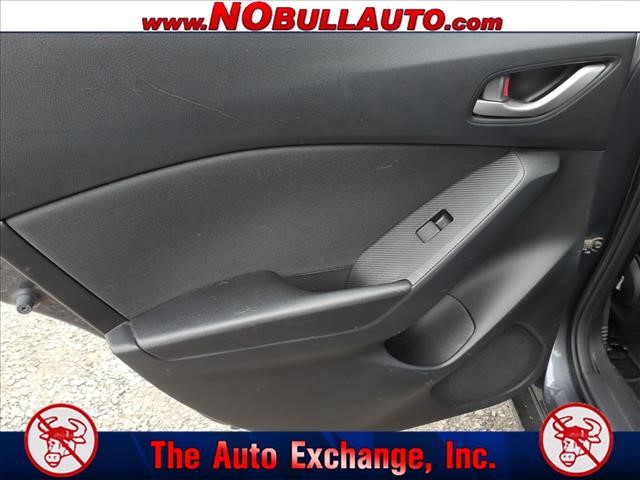 2014 Mazda Mazda3 i Sport:RS25154