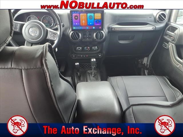 2011 Jeep Wrangler Unlimited Sport:RS25143