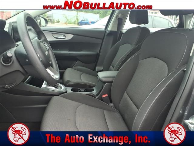 2023 Kia Forte LX:RS25183