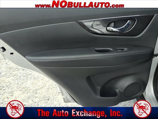 2019 Nissan Rogue SV:RS25148