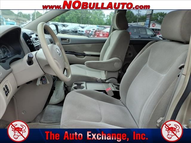2005 Toyota Sienna CE 7 Passenger:RS25161