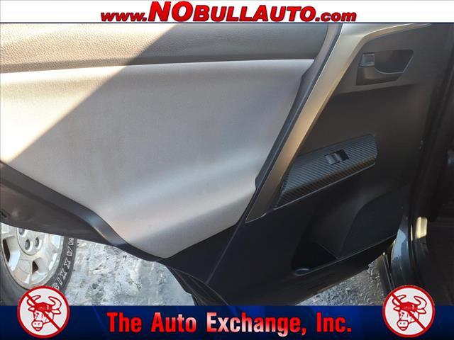 2015 Toyota RAV4 LE:RS25107