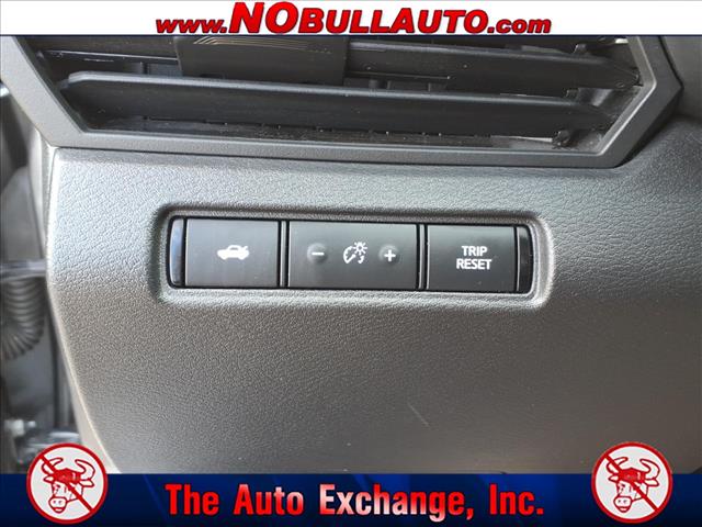 2020 Nissan Altima 2.5 SR:RS25120