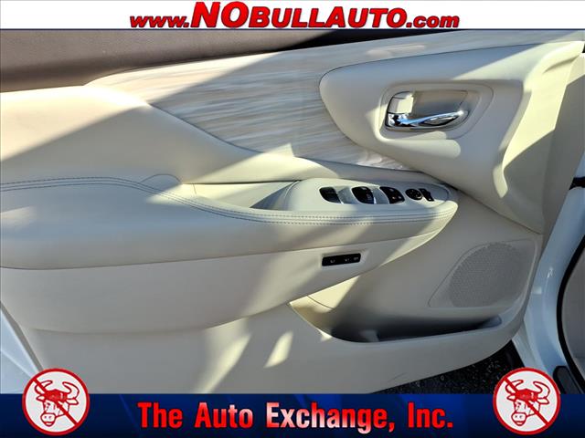 2017 Nissan Murano SL:RS25112