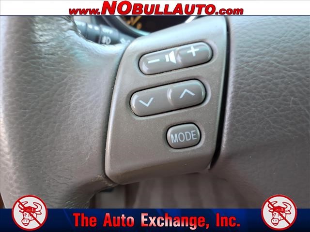 2004 Lexus RX 330 Base:RS25186