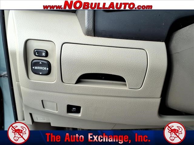 2011 Toyota Camry LE:RS25175