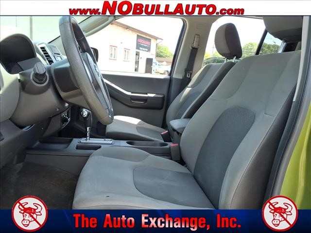 2011 Nissan Xterra S:RS25153