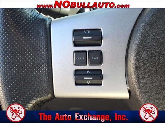 2012 Nissan Pathfinder LE:RS25195