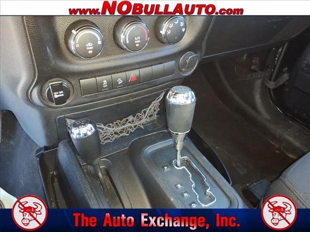 2013 Jeep Wrangler Sport:RS25222