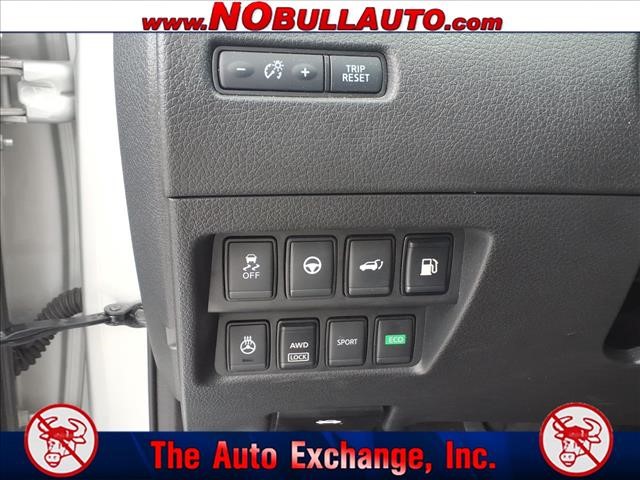 2019 Nissan Rogue SV:RS25148