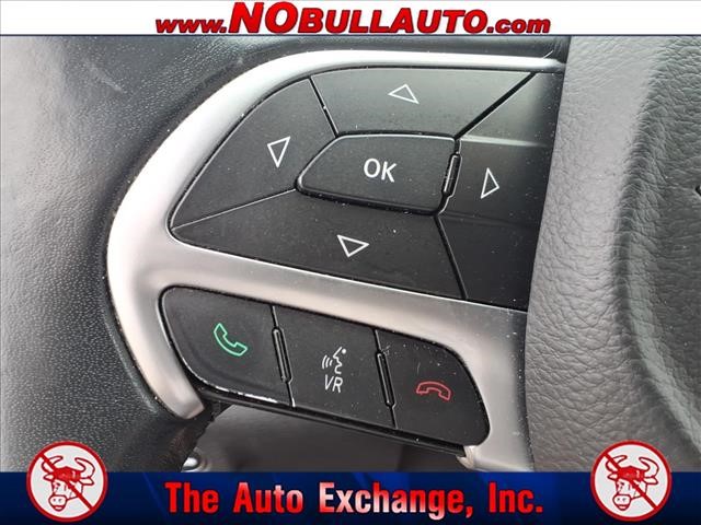 2015 Chrysler 200 C:RS25138