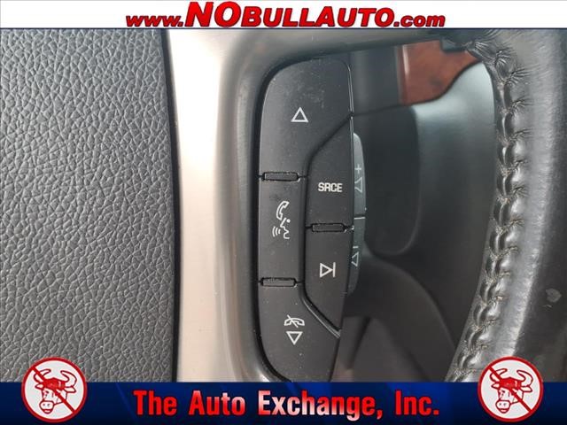 2011 Chevrolet Suburban LS:RS25184