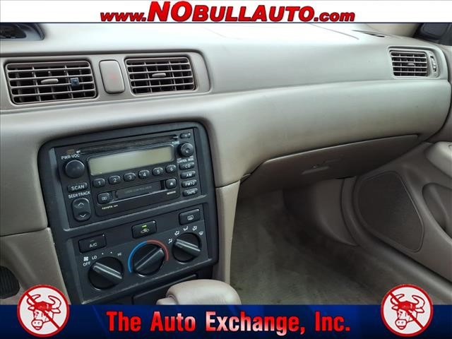 2001 Toyota Camry LE:RS25164