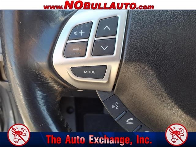 2012 Mitsubishi Outlander SE:RS25142