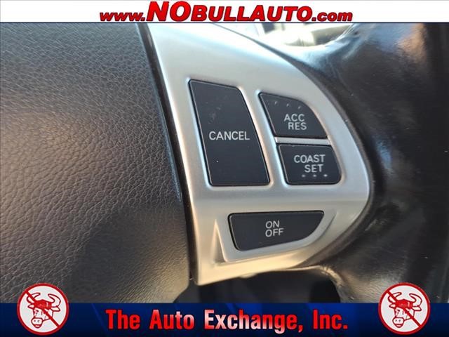 2012 Mitsubishi Outlander SE:RS25142