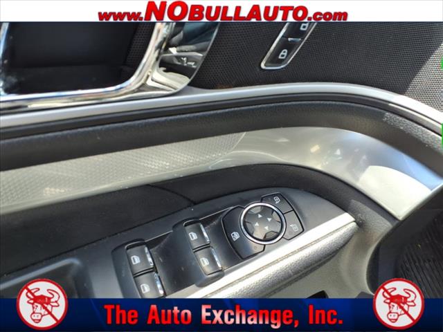 2016 Ford Explorer XLT:RS25014