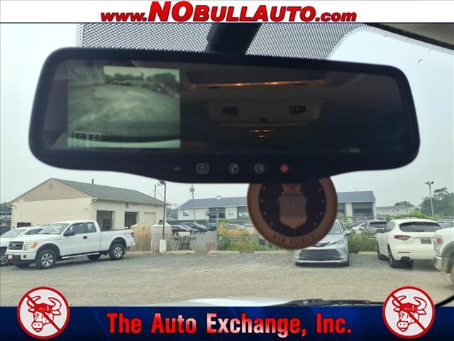 2011 Chevrolet Suburban LS:RS25184