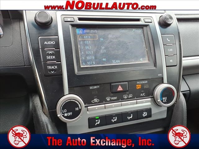 2014 Toyota Camry SE:RS25151