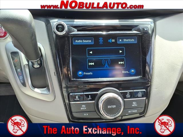 2016 Honda Odyssey SE:RS25057