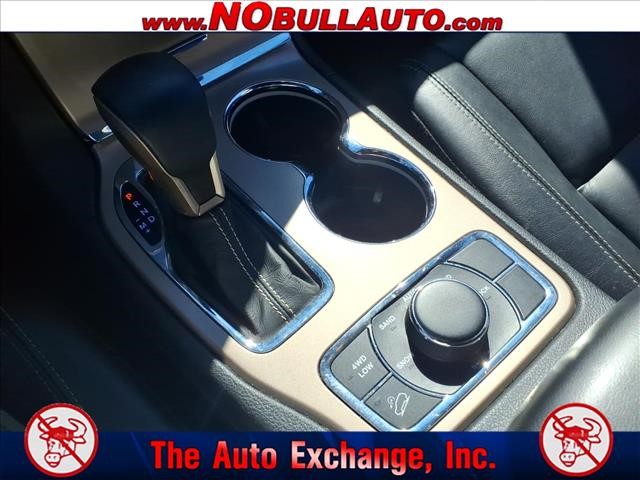 2017 Jeep Grand Cherokee Limited:RS25217