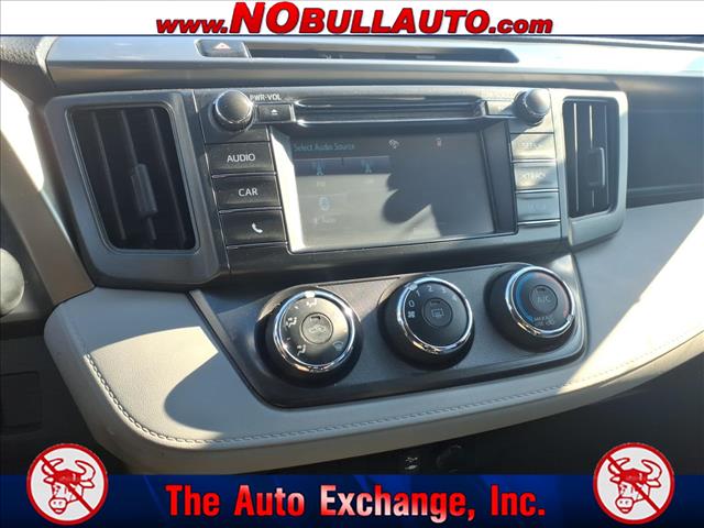 2015 Toyota RAV4 LE:RS25107