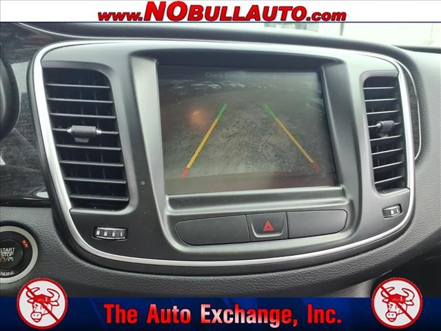 2015 Chrysler 200 C:RS25138