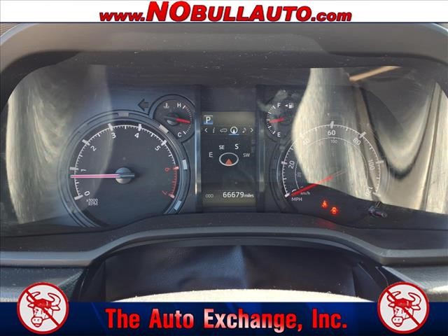 2022 Toyota 4Runner SR5 Premium:RS25155