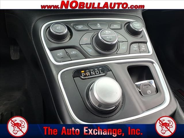 2015 Chrysler 200 C:RS25138