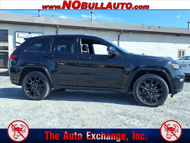 2017 Jeep Grand Cherokee Altitude:RS25136