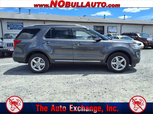 2016 Ford Explorer XLT:RS25014