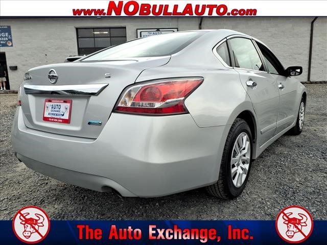2014 Nissan Altima 2.5 S:RS25216