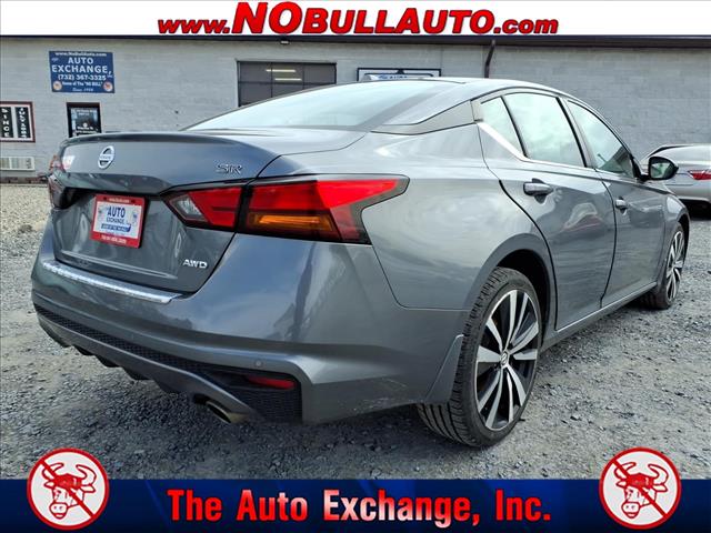 2020 Nissan Altima 2.5 SR:RS25120