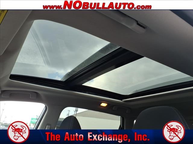 2019 Nissan Rogue SV:RS25148