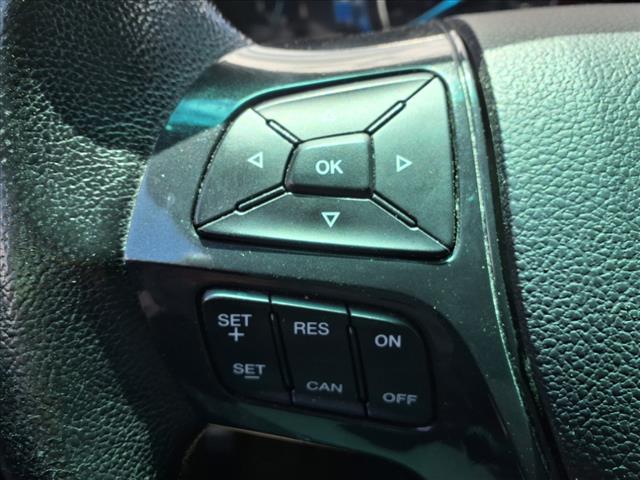 2016 Ford Explorer XLT:RS25014