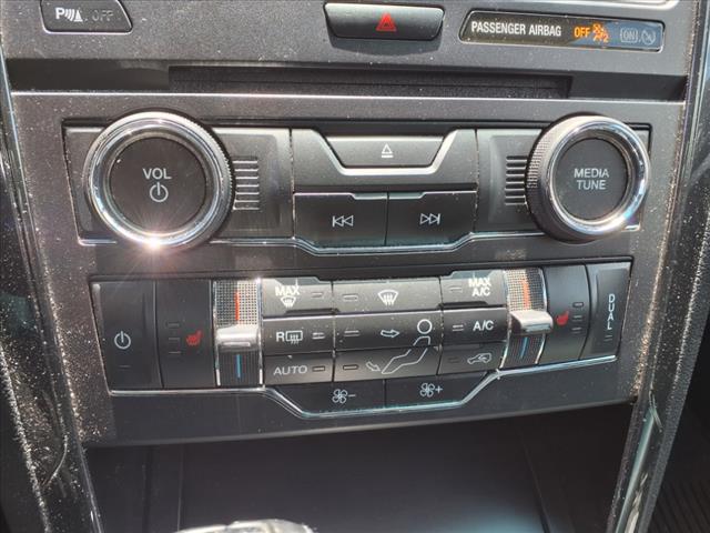 2016 Ford Explorer XLT:RS25014