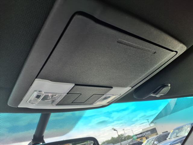 2016 Ford Explorer XLT:RS25014