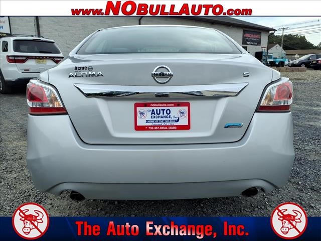 2014 Nissan Altima 2.5 S:RS25216