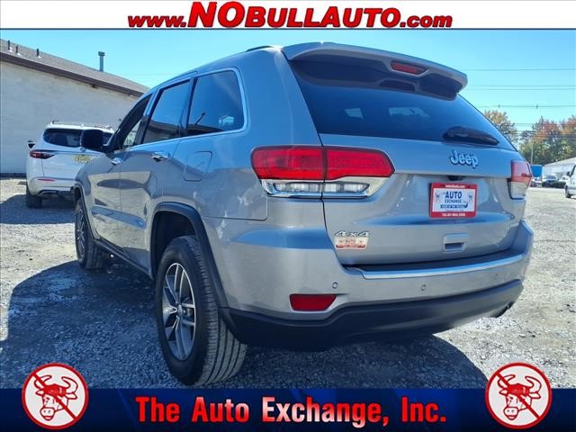 2017 Jeep Grand Cherokee Limited:RS25217