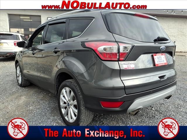 2017 Ford Escape Titanium:RS25208