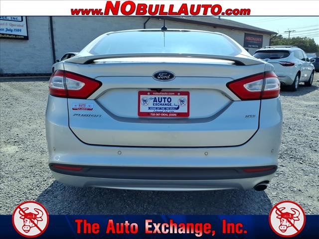 2013 Ford Fusion SE:RS25197
