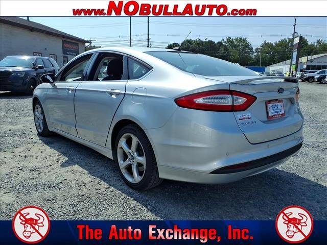 2013 Ford Fusion SE:RS25197