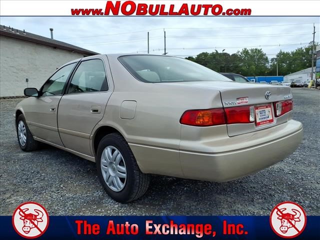 2001 Toyota Camry LE:RS25164
