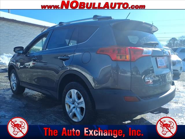 2015 Toyota RAV4 LE:RS25107