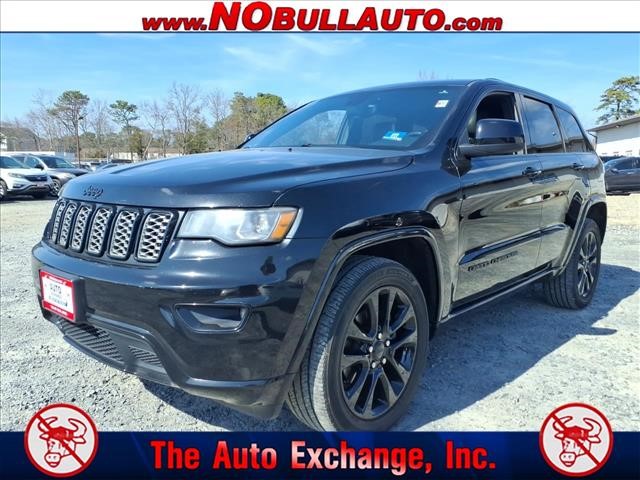 2017 Jeep Grand Cherokee Altitude:RS25136