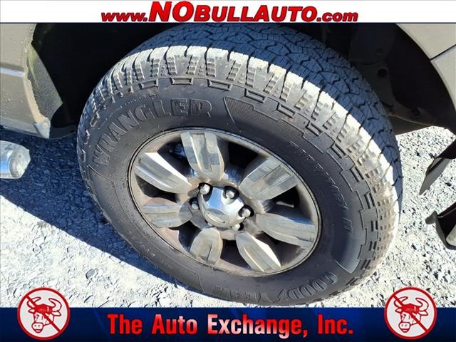 2011 Ford F-150 XLT:RS25221