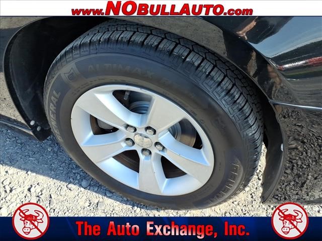 2014 Dodge Charger SE:RS25218