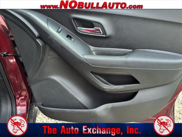 2017 Chevrolet Trax LS:RS25015