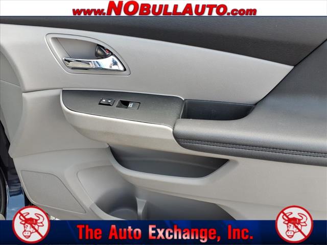 2016 Honda Odyssey SE:RS25057