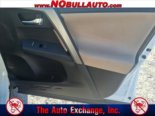 2014 Toyota RAV4 XLE:RS25220